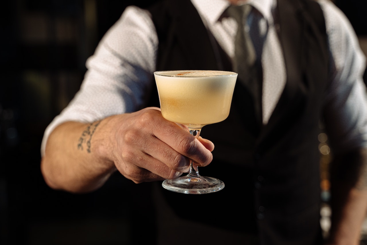 Barmen & Bargirl